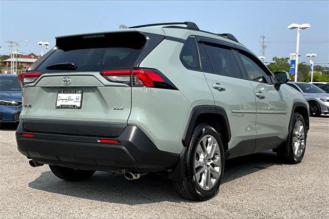 2021 Toyota RAV4 XLE Premium