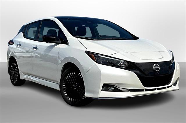 2024 Nissan LEAF SV PLUS