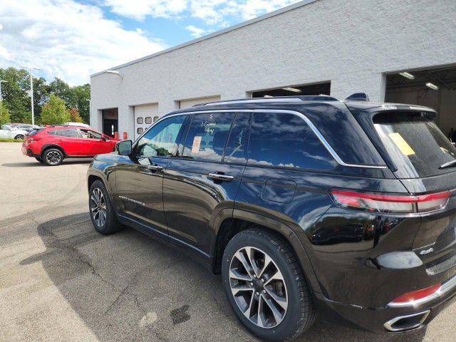 2022 Jeep Grand Cherokee Overland 4x4