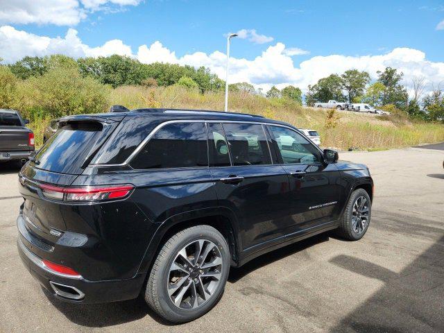 2022 Jeep Grand Cherokee Overland 4x4