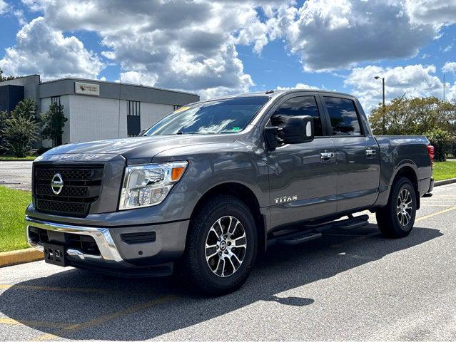 2021 Nissan TITAN Crew Cab SV 4x4