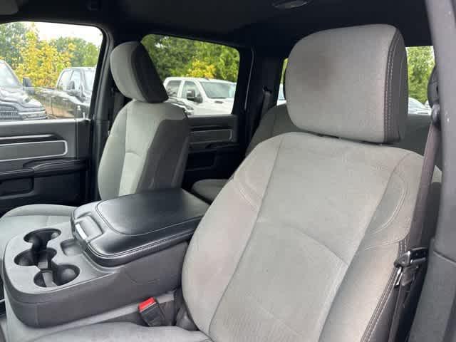 2022 RAM 2500 Big Horn Crew Cab 4x4 64 Box