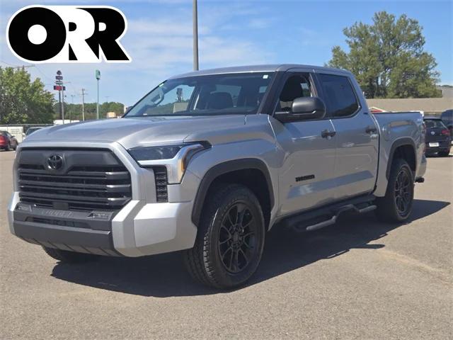 2024 Toyota Tundra SR5 4WD