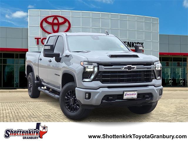2024 Chevrolet Silverado 2500HD 4WD Crew Cab Standard Bed LT