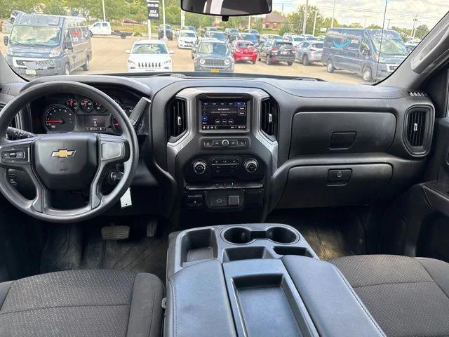2020 Chevrolet Silverado 1500 4WD Crew Cab Short Bed Custom