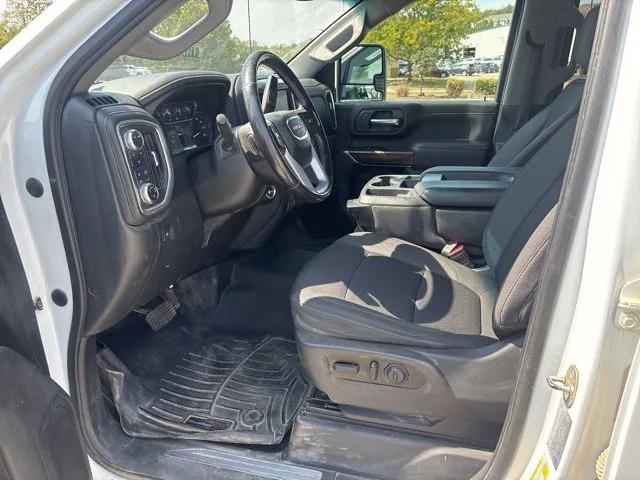 2022 GMC Sierra 2500HD 4WD Crew Cab Standard Bed SLE 2022 GMC Sierra 2500HD 4WD Crew Cab Standard Bed SLE