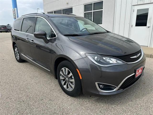 2020 Chrysler Pacifica Touring L Plus
