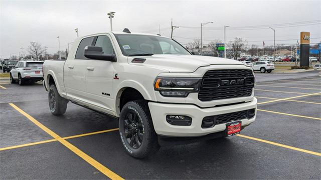 2022 RAM 2500 Limited Mega Cab 4x4 64 Box