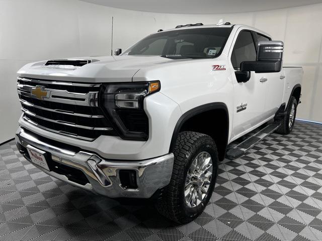 2024 Chevrolet Silverado 3500HD 4WD Crew Cab Standard Bed LTZ