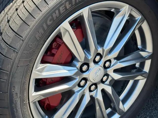 2025 Cadillac XT5 AWD Sport