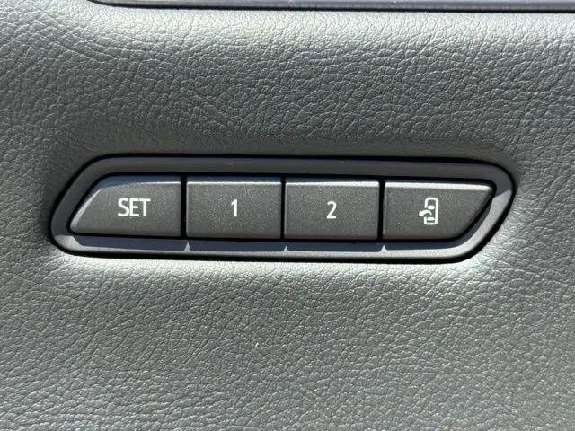 2025 Cadillac XT5 AWD Sport