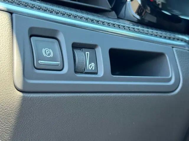 2025 Cadillac XT5 AWD Sport