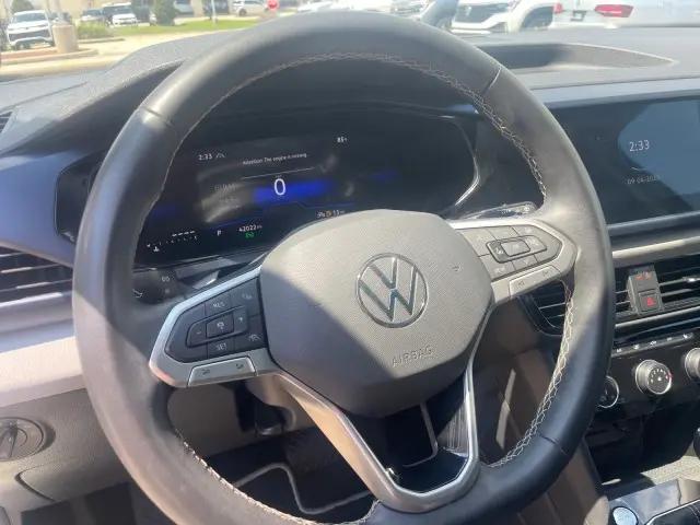 2023 Volkswagen Taos 1.5T SE