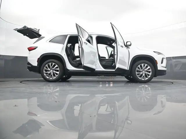 2026 Buick Enclave Preferred FWD