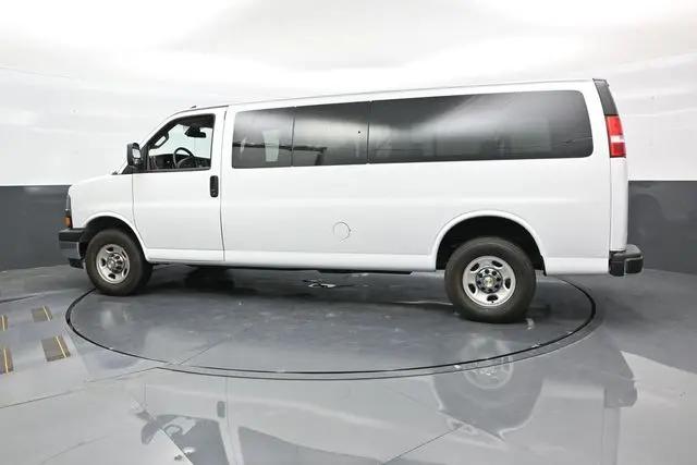 2024 Chevrolet Express Passenger RWD 3500 Extended Wheelbase LT
