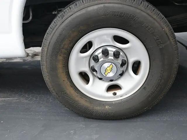 2024 Chevrolet Express Passenger RWD 3500 Extended Wheelbase LT