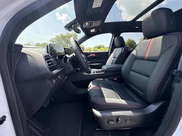2026 Chevrolet Traverse FWD RS