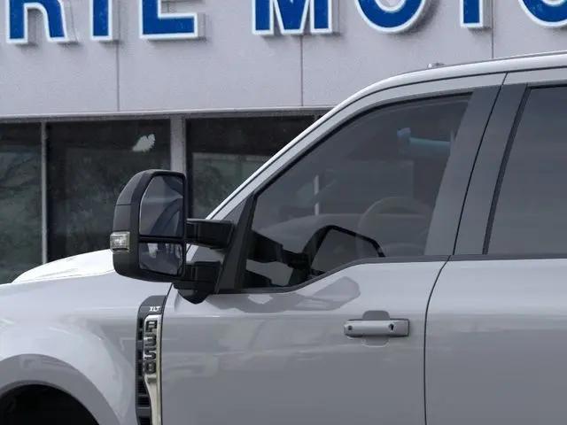 2026 Ford F-350 XLT