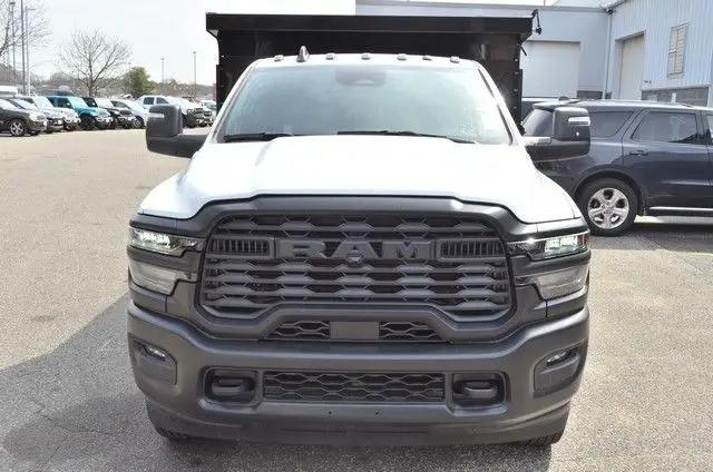 2026 Ram 3500 Tradesman/Big Horn