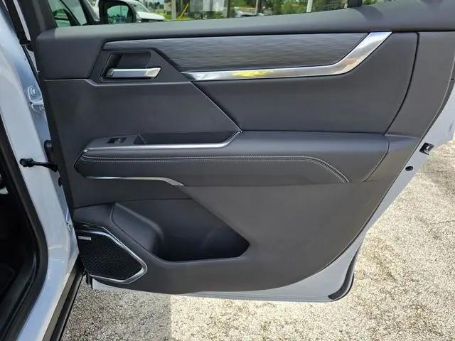 2026 GMC Acadia Elevation FWD