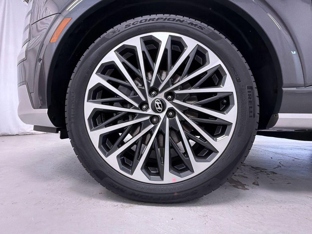 2026 Hyundai Palisade Calligraphy - Photo 13