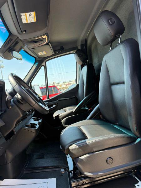 2023 Mercedes-Benz Sprinter 3500XD Chassis Standard Roof 4-Cyl Diesel HO