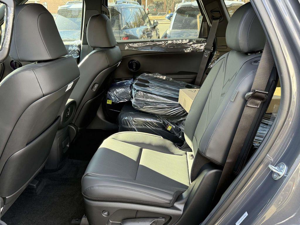 2026 Hyundai Palisade XRT Pro - Photo 14