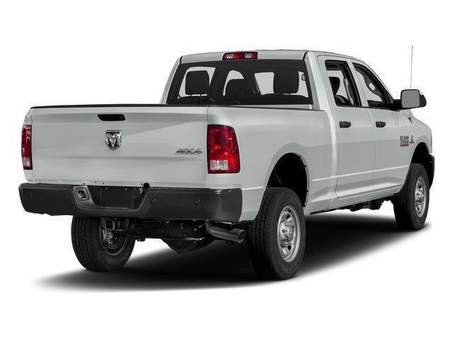 2017 RAM 2500 Tradesman Crew Cab 4x4 64 Box