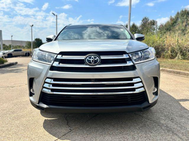 2019 Toyota Highlander 