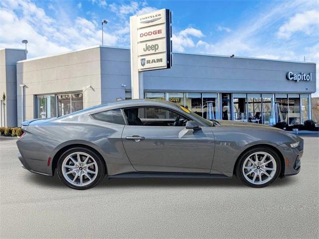 2024 Ford Mustang GT Premium Fastback