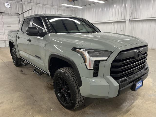 2025 Toyota Tundra SR5 4WD