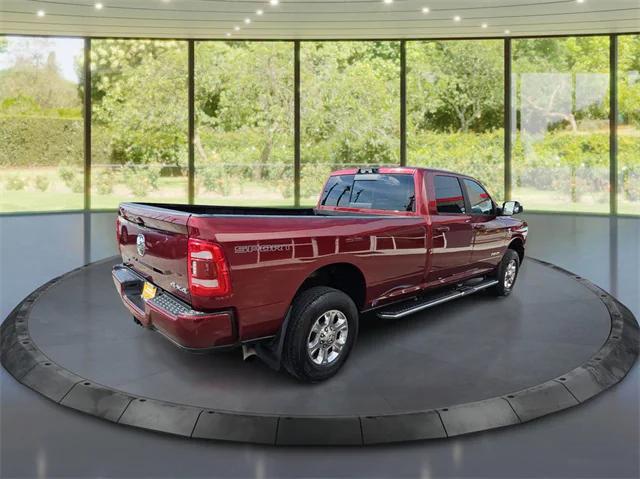 2022 RAM 3500 Big Horn Crew Cab 4x4 8 Box