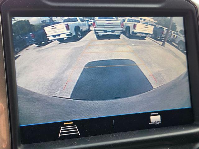 2020 Chevrolet Silverado 1500 2WD Crew Cab Short Bed LT
