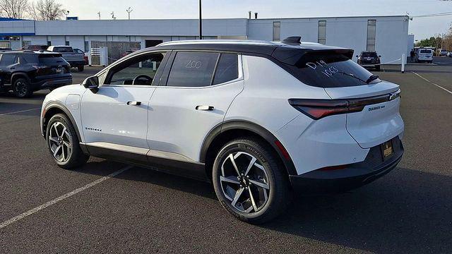 2026 Chevrolet Equinox LT2 w/PDE