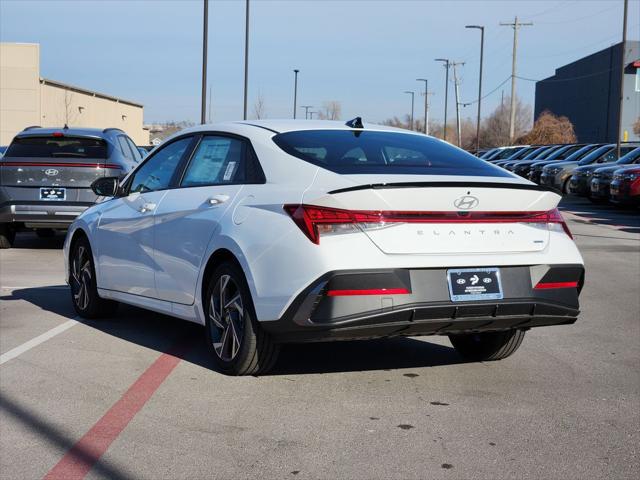 2025 Hyundai Elantra Hybrid SEL Sport