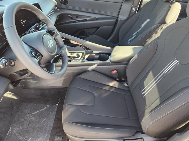 2025 Hyundai Elantra Hybrid SEL Sport