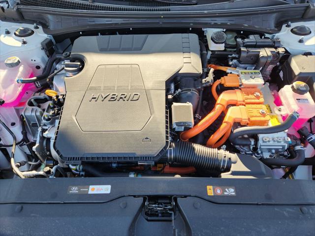 2025 Hyundai Elantra Hybrid SEL Sport