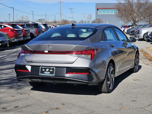 2025 Hyundai Elantra Limited