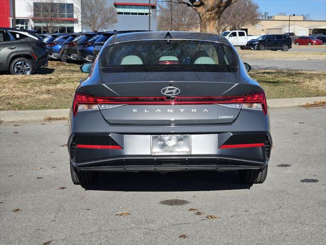 2025 Hyundai Elantra Limited