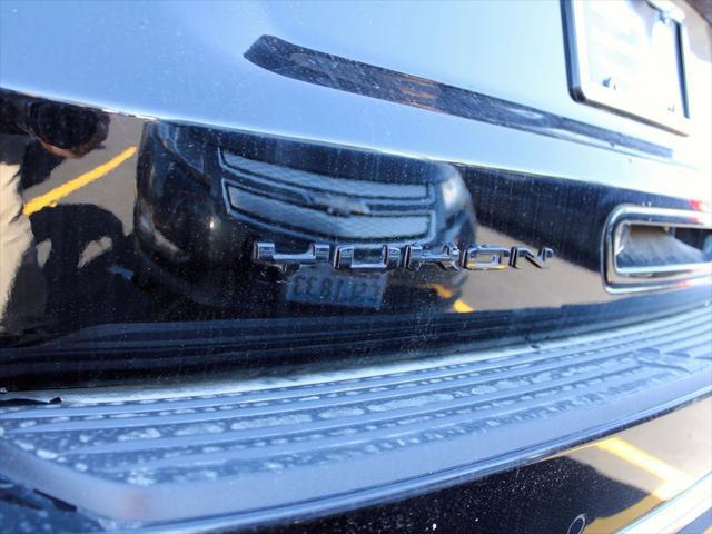 2023 GMC Yukon XL 4WD Denali