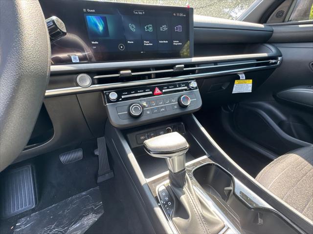 2026 Hyundai Santa Cruz SE