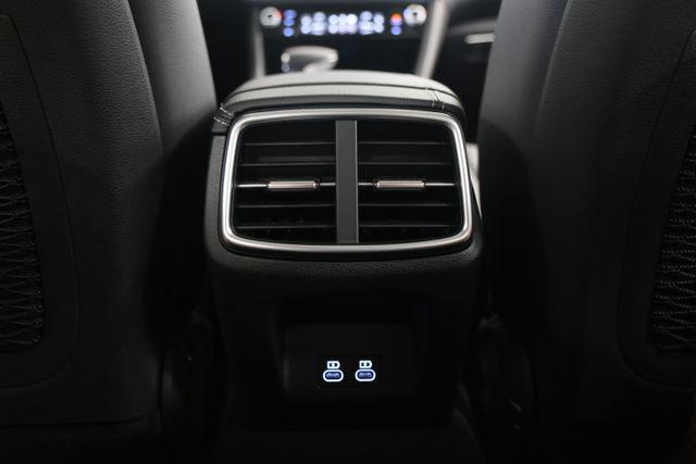 2026 Genesis G70 2.5T AWD Prestige