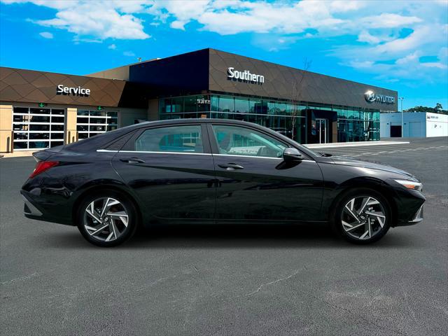 2025 Hyundai Elantra Hybrid Limited