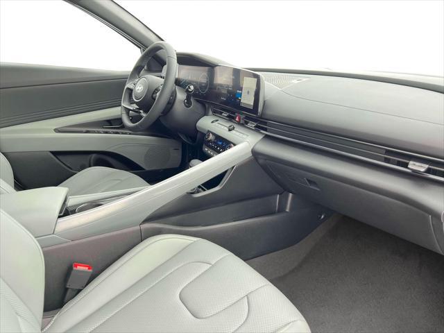 2025 Hyundai Elantra Hybrid Limited