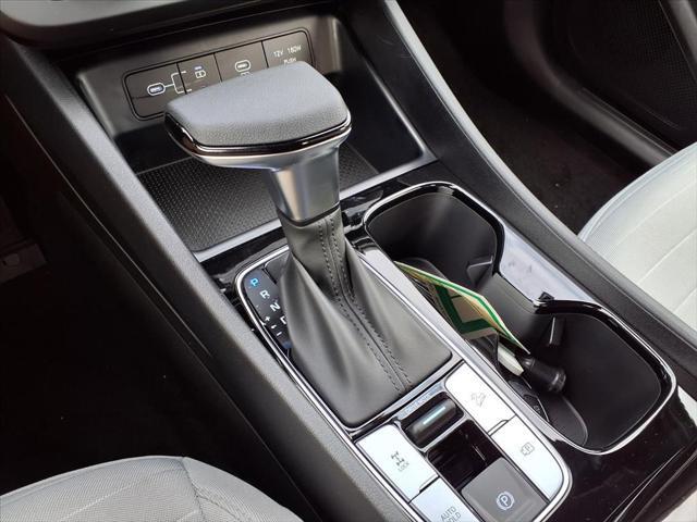 2026 Hyundai Santa Cruz SE
