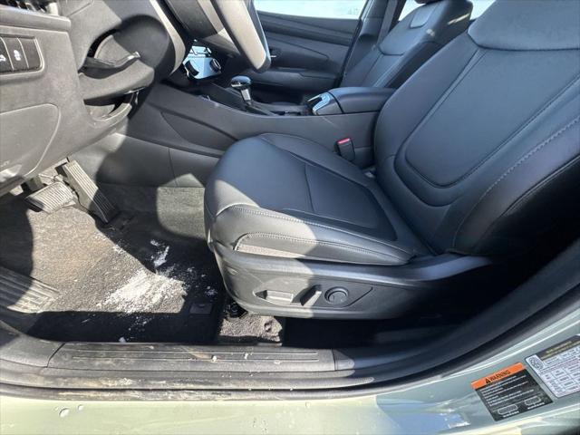 2026 Hyundai Santa Cruz SEL Activity