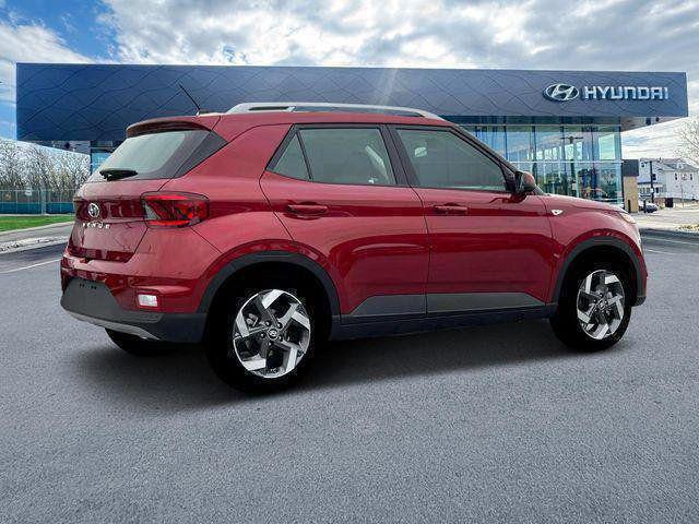 2025 Hyundai Venue SEL
