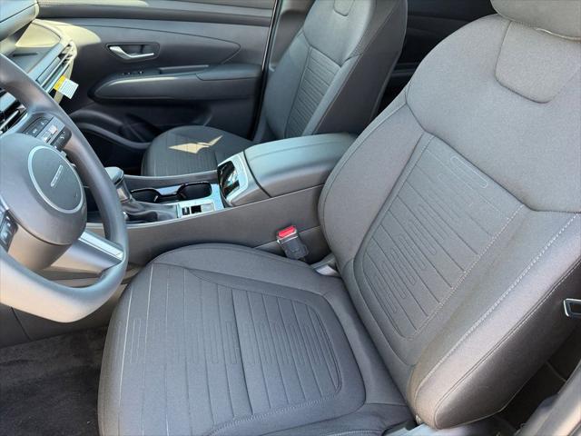 2026 Hyundai Santa Cruz SE
