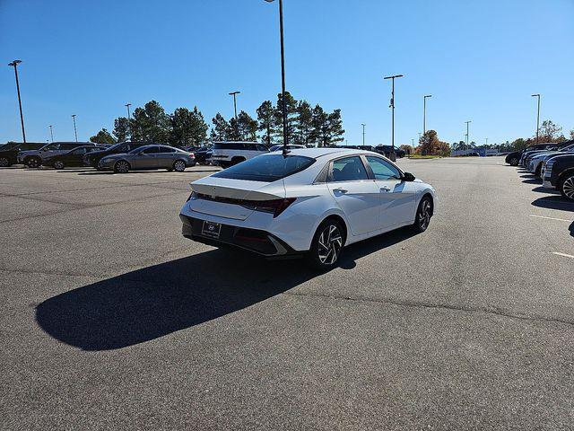 2025 Hyundai Elantra Hybrid Limited