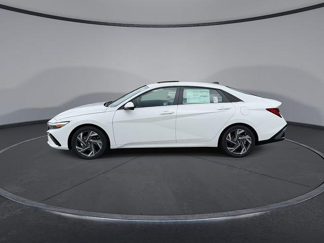 2025 Hyundai Elantra Hybrid Limited
